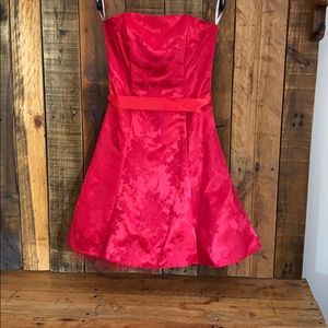 Little red strapless dress worn once